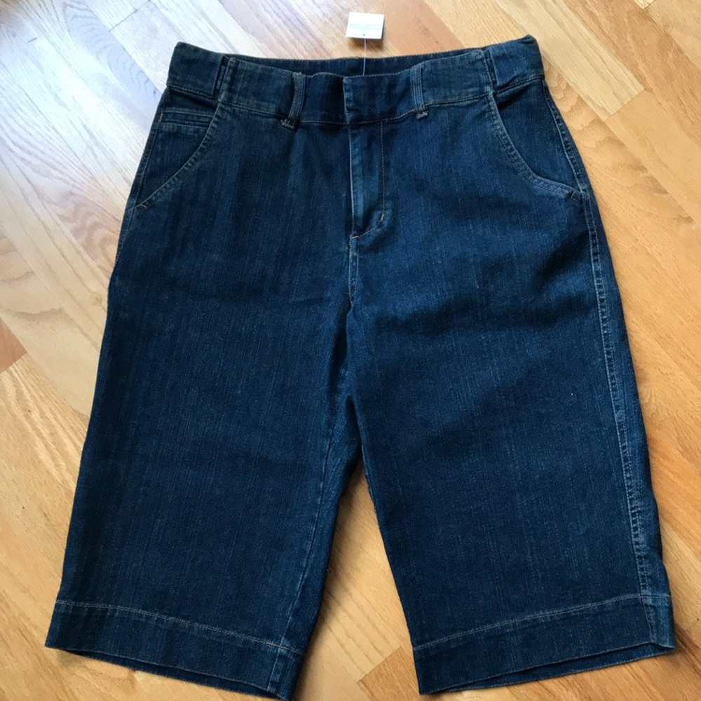 NWT LONG GAUCHO SHORTS M